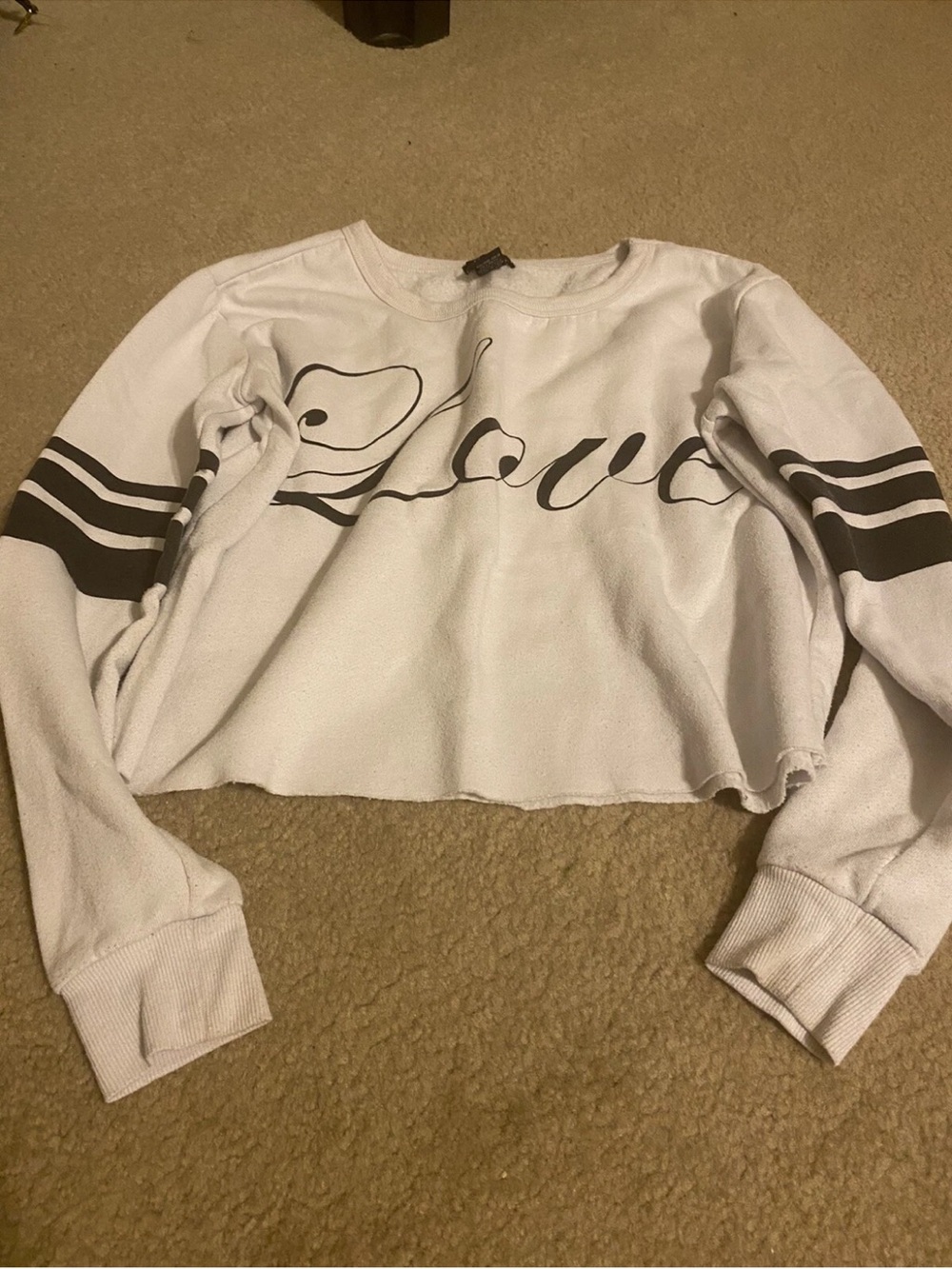 rue 21 size small love shirt